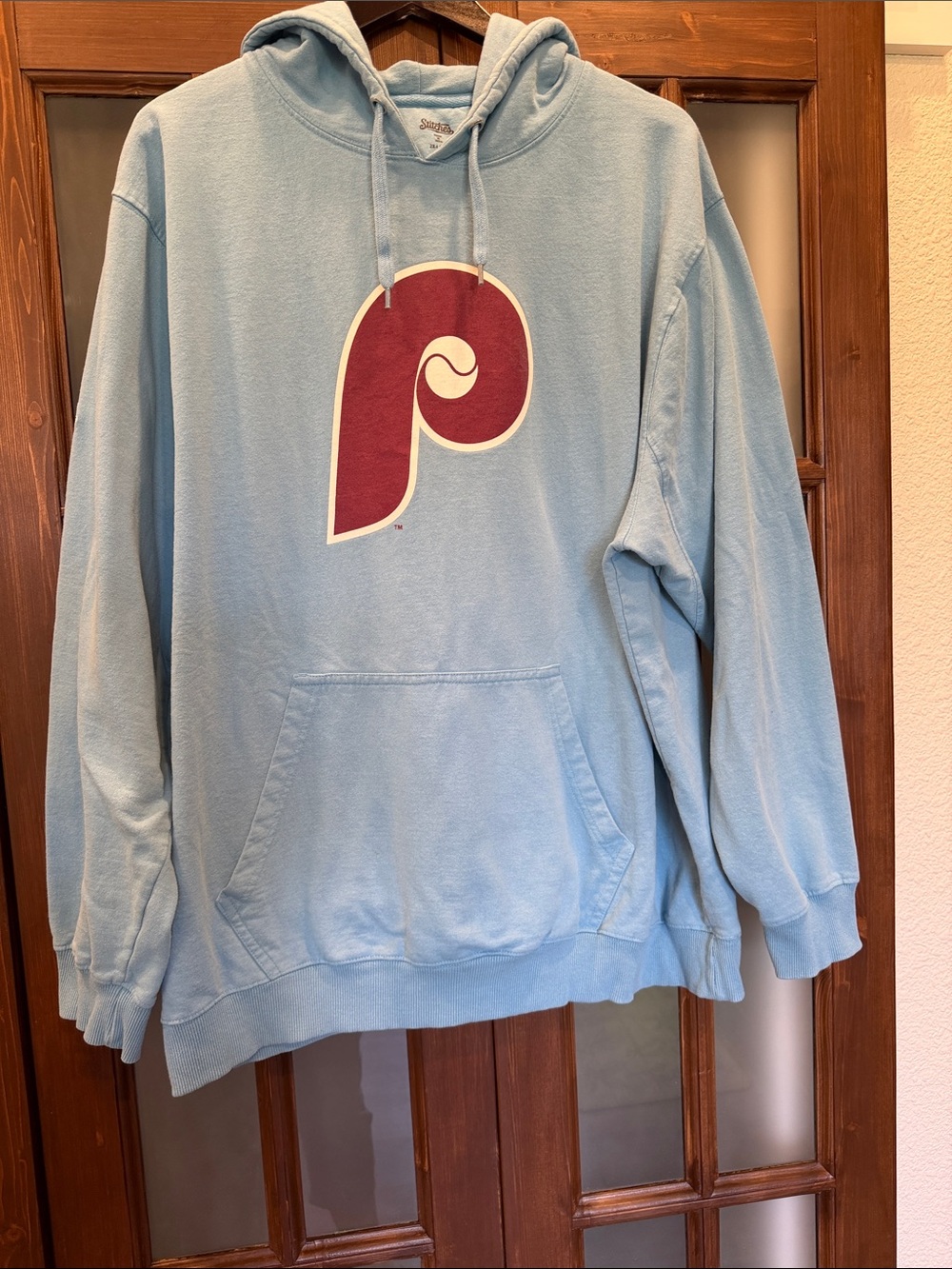 Vintage Philadelphia Phillies Stitches Light Blue Zip-Up Hoodie with Maroon Logo